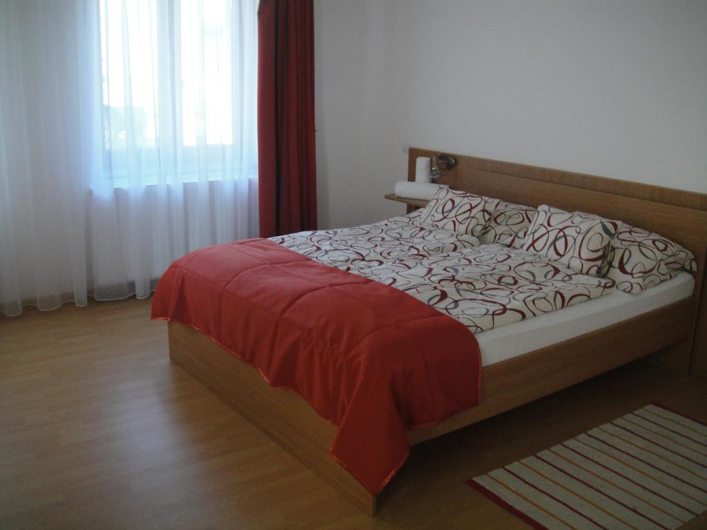 Hotel Paks Panzio Chambre photo